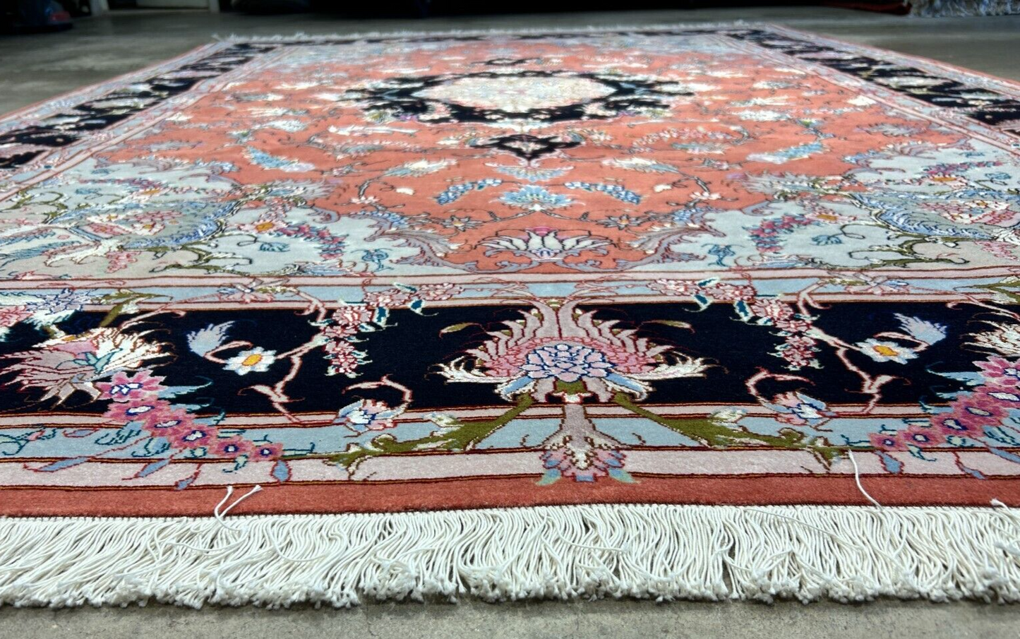 7'x10' Fine Hand-Knotted Wool & Silk Tabrize Rug - Area Carpet