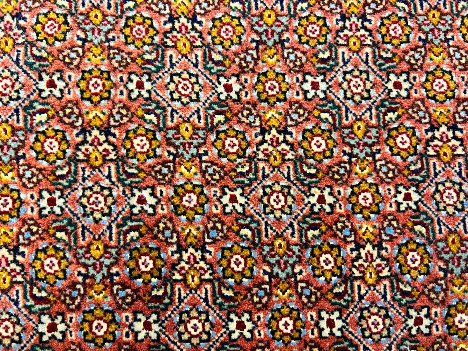 6'8"x10'1" Fine Hand-Knotted Wool & Silk Blend Tabrize Mahi Carpet - Area Rug