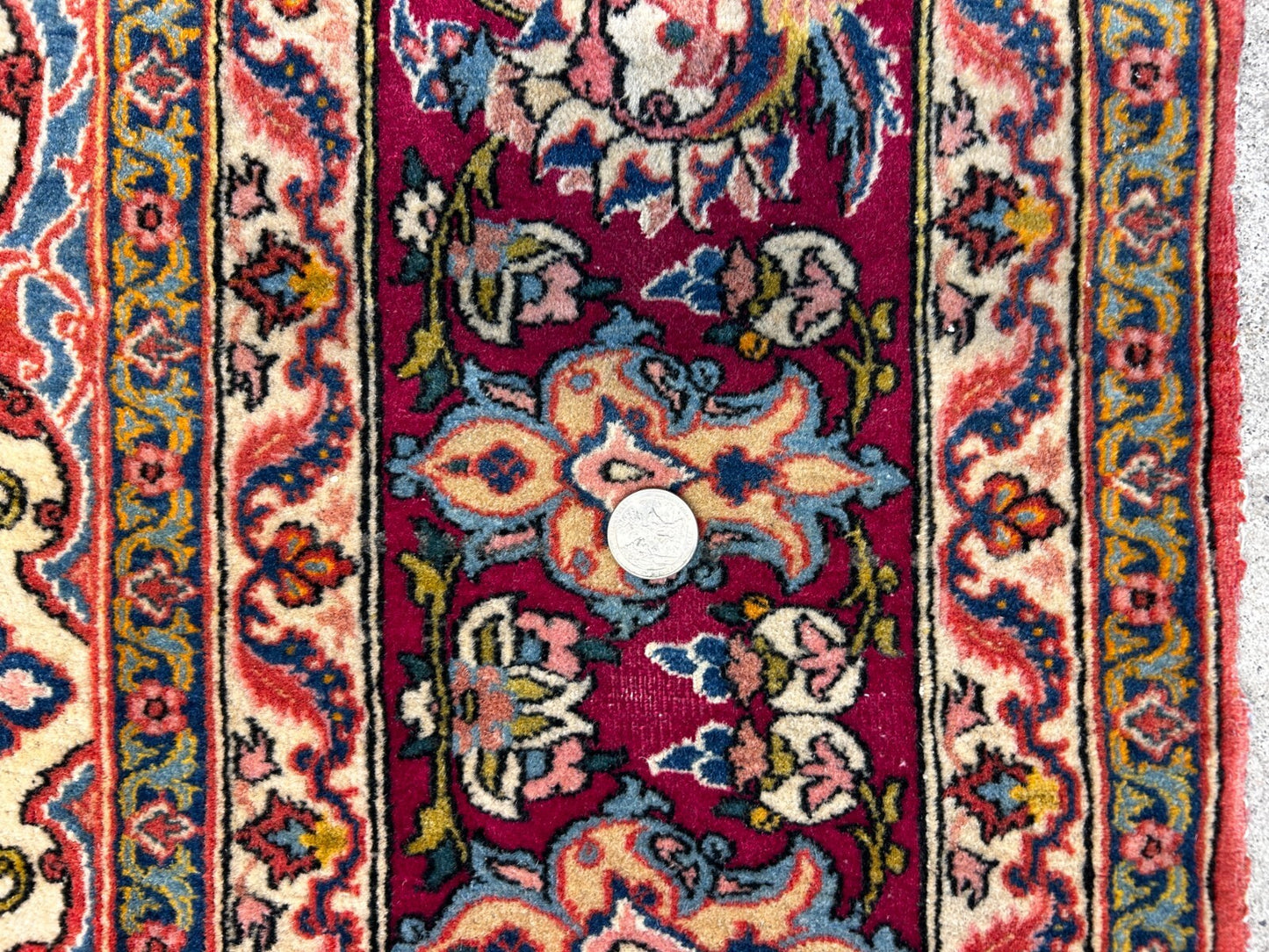 4'10"x6'7" Collector Antique Very Fine Hand-Knotted 100% Wool Isfahane Rug