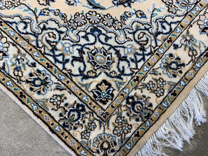 3'3"x4'9'' Very Fine Hand Knotted Silk & Wool Naine Area Rug - Carpet