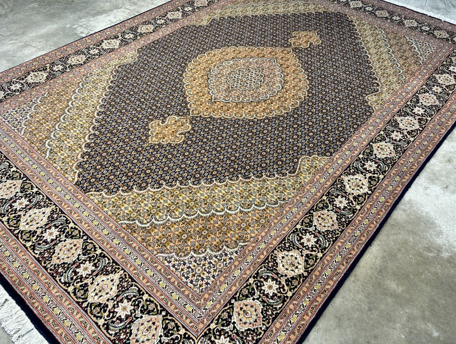 6'6"x9'9" Fine Hand-Knotted Wool & Silk Blend Tabrize Mahi Carpet - Area Rug