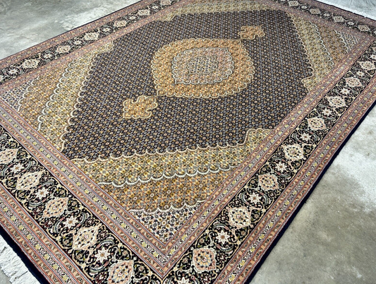 6'6"x9'9" Fine Hand-Knotted Wool & Silk Blend Tabrize Mahi Carpet - Area Rug