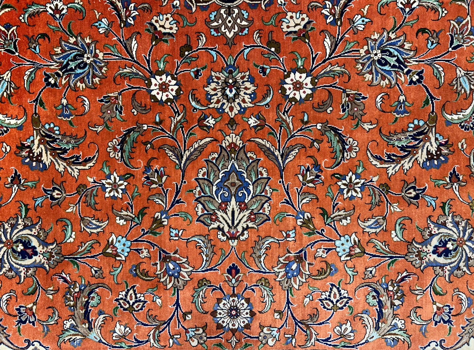 9'10"x13'11" Exquisite Signed Hand-Knotted 100% Silk Qume Rug
