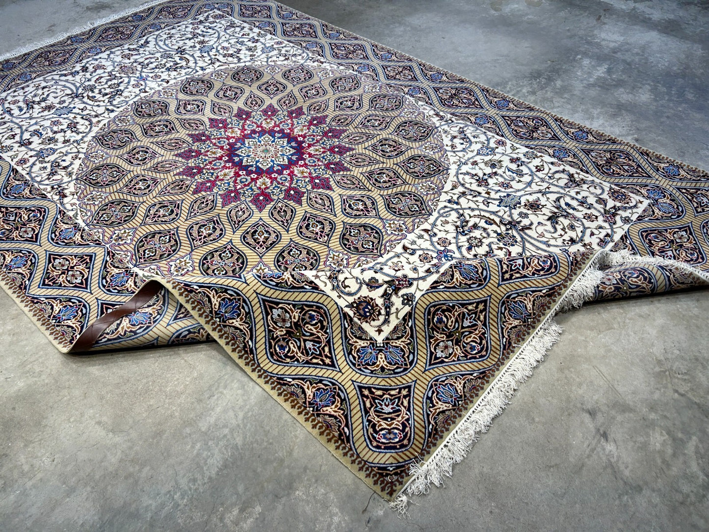 6'6"x10' Extra Fine Hand-Knotted Wool & Silk Isfahane Rug