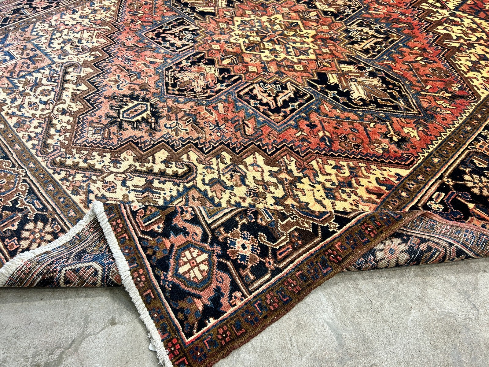 7'8"x8'10" Hand-Knotted 100% Wool Herize Carpet - Area Rug - Square Shaped