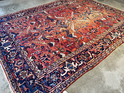 Collector Item - 8'6"x11'4" Antique Fine Wool Herize Hand-Knotted Rug