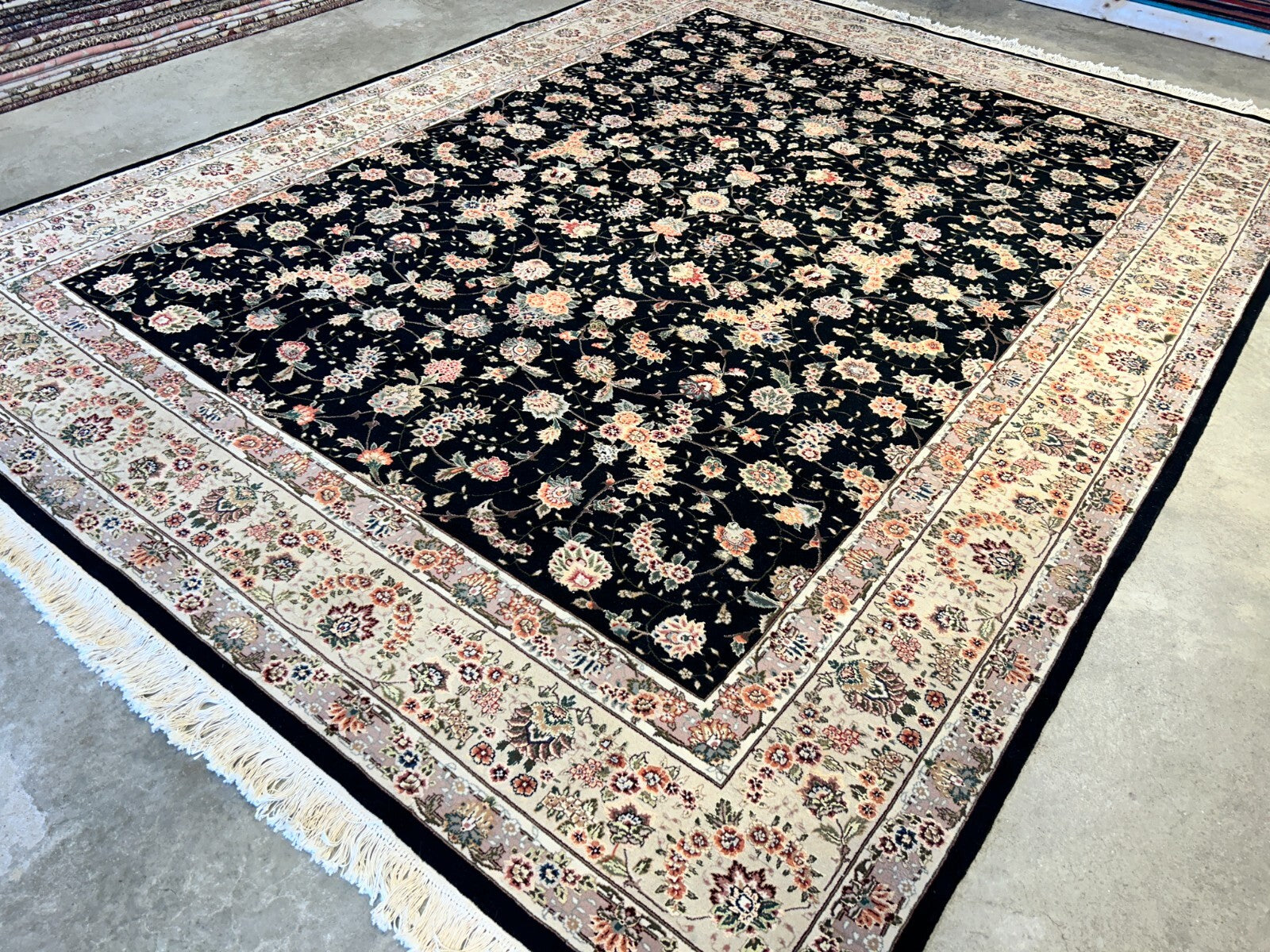 8'9"x11'6" Hand-Knotted Wool & Silk Blend Oriental Rug