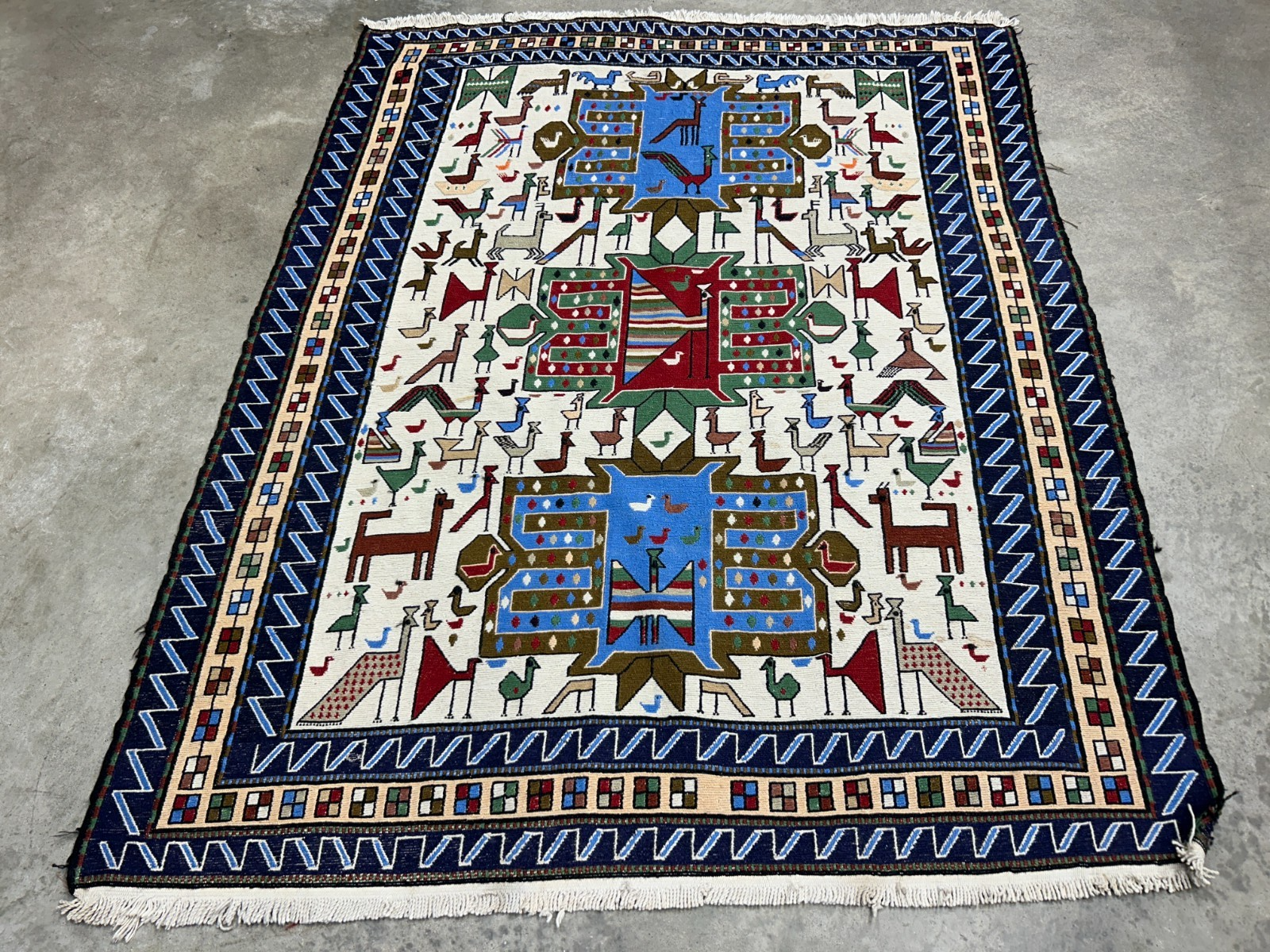 4'x4'10" Needle Punched 100% Wool Soumak Area Rug - Carpet