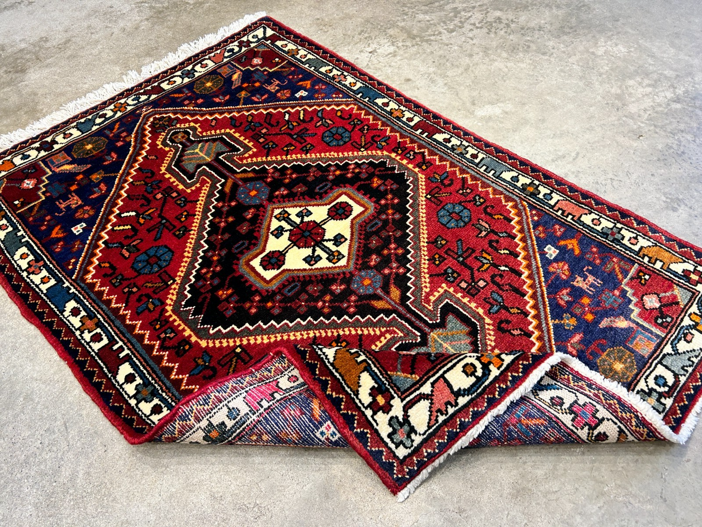 2'10"x4'2" Hand-Knotted 100% Wool Pile Hamadane Rug