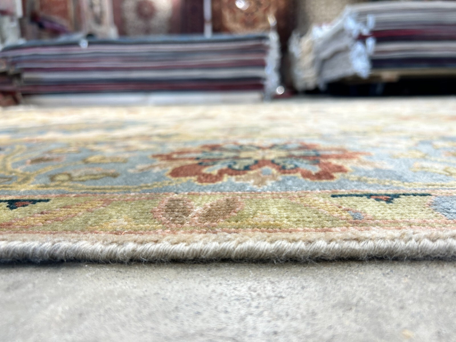 8' x 9'10" Hand-Knotted 100% Wool Carpet - Indian Mahal Area Rug