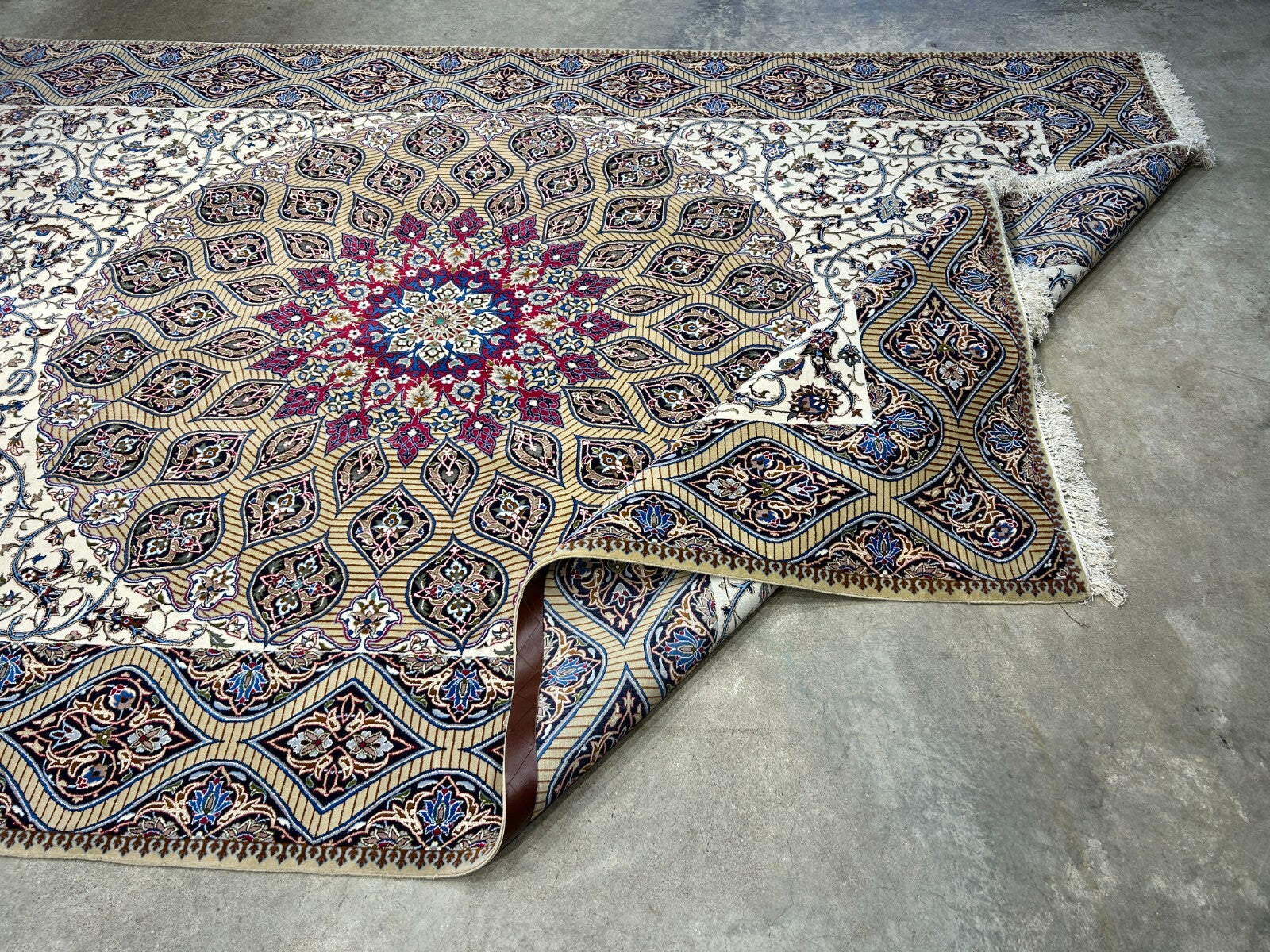 6'6"x10' Extra Fine Hand-Knotted Wool & Silk Isfahane Rug