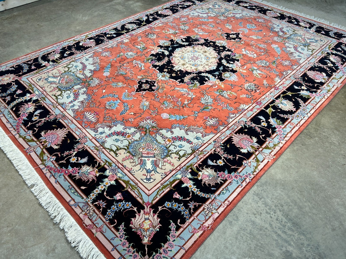 7'x10' Fine Hand-Knotted Wool & Silk Tabrize Rug - Area Carpet