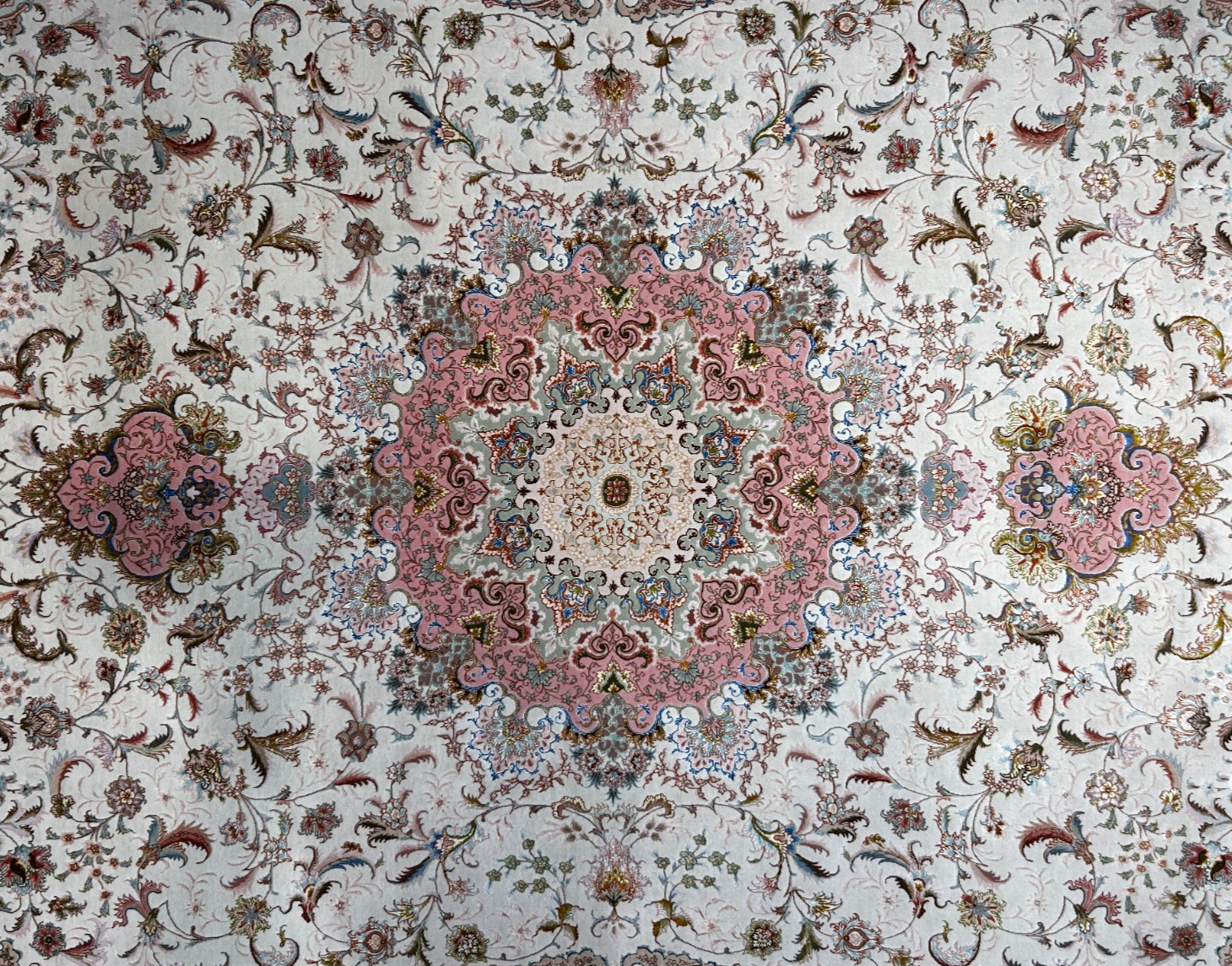 8'2"x11'8" Extra Fine 80-Raj Hand-Knotted Wool & Silk Tabrize Rug