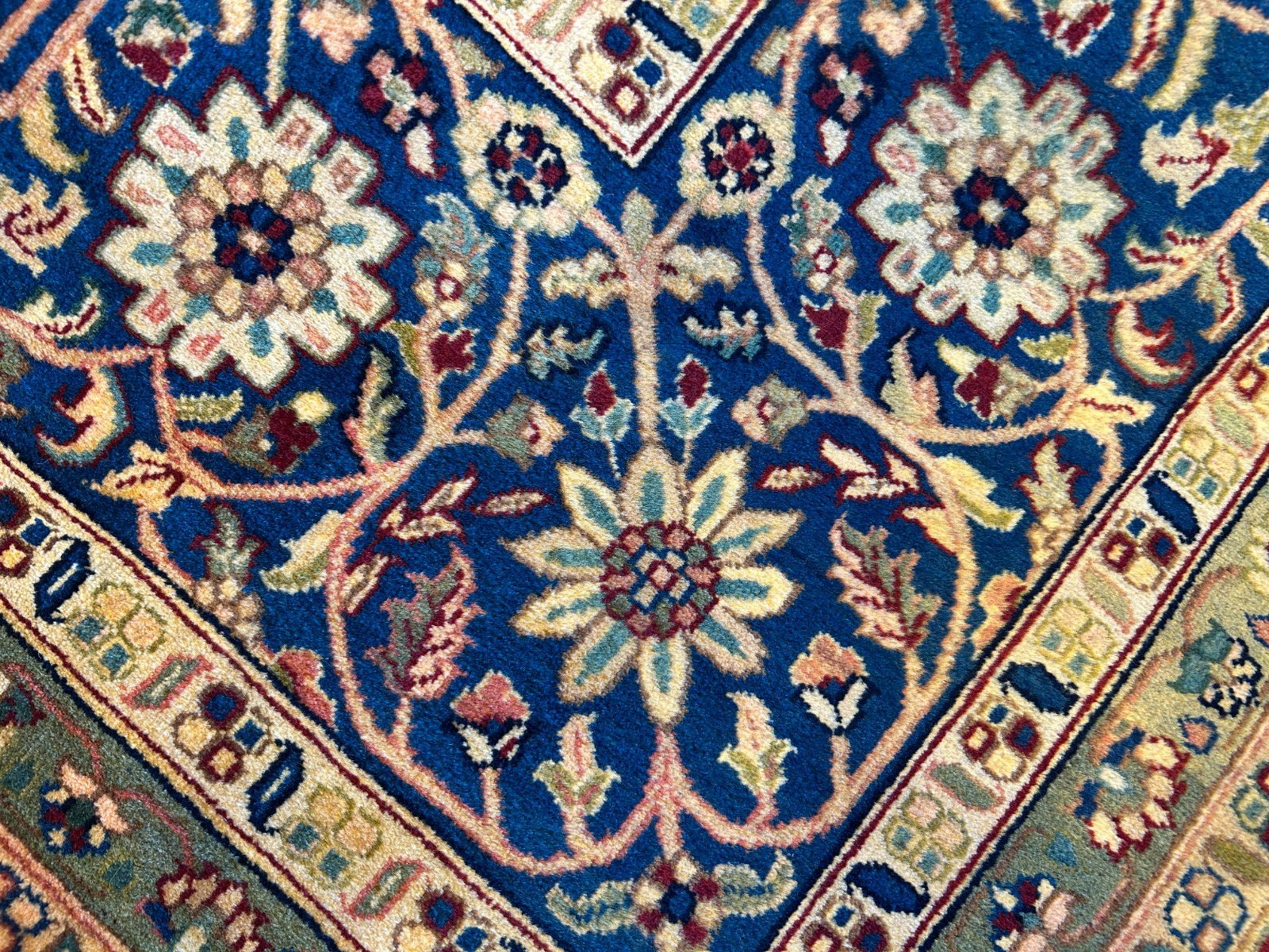 9'1"x12'3" Very Fine Hand-Knotted 100% Fine Wool Pile IndoTabriz Rug