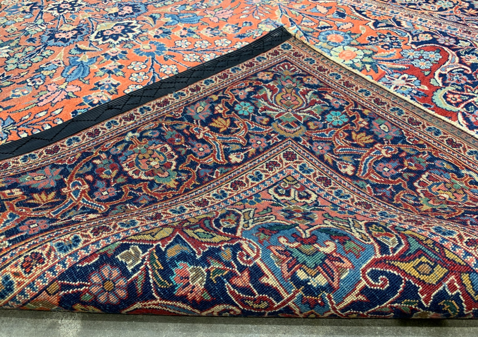 Collector Item -  4'5" x 6'8'' Antique Hand-Knotted 100% Wool Kashane Rug
