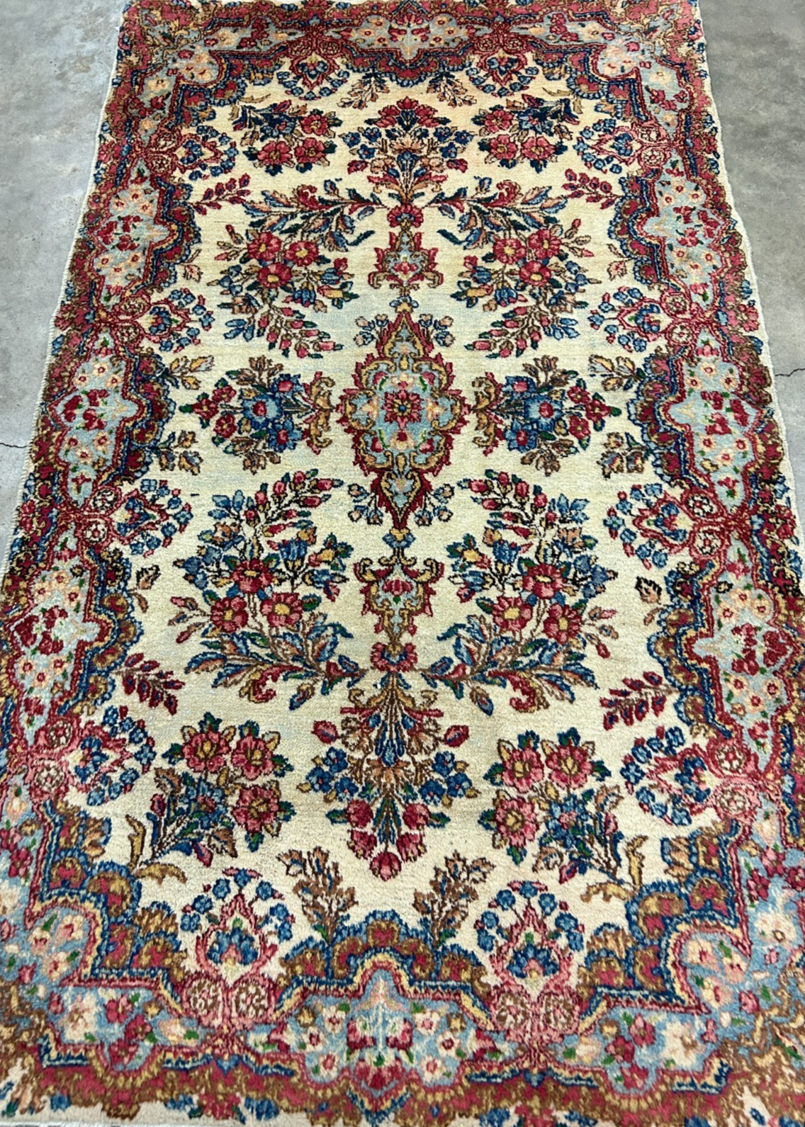 2'11"x5'1" Antique Hand-Knotted 100% Wool Pile Kermane Area Rug - Carpet