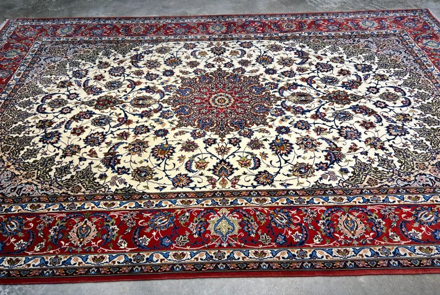 6'9"x10'3" Extra-Fine Hand-Knotted Wool & Silk Blend Isfahane Area Rug - Signed