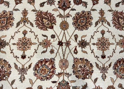 6'x9' Hand-Knotted 100% Wool Pile Indian Agra Carpet - Area Rug