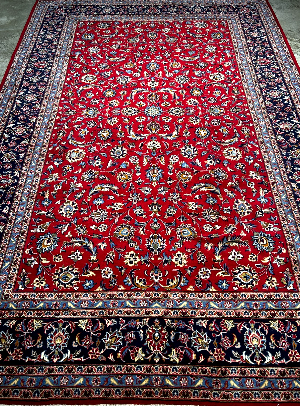 8'2"x12'1'' Fine Hand-Knotted Fine 100% Wool Pile  Kashane Area Rug