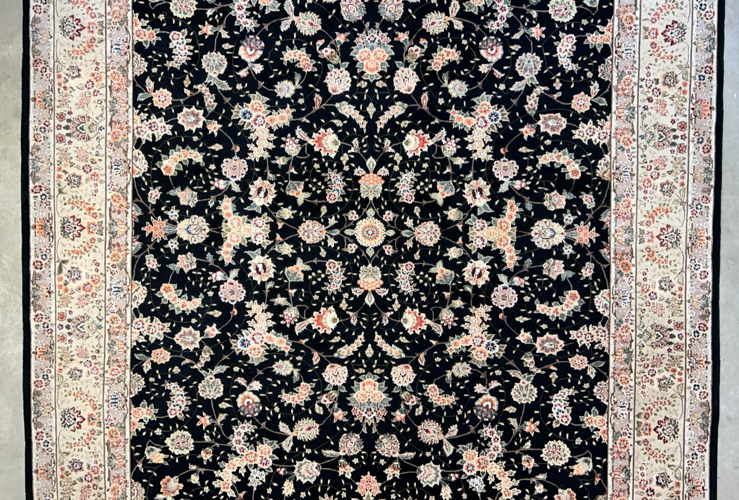 8'9"x11'6" Hand-Knotted Wool & Silk Blend Oriental Rug