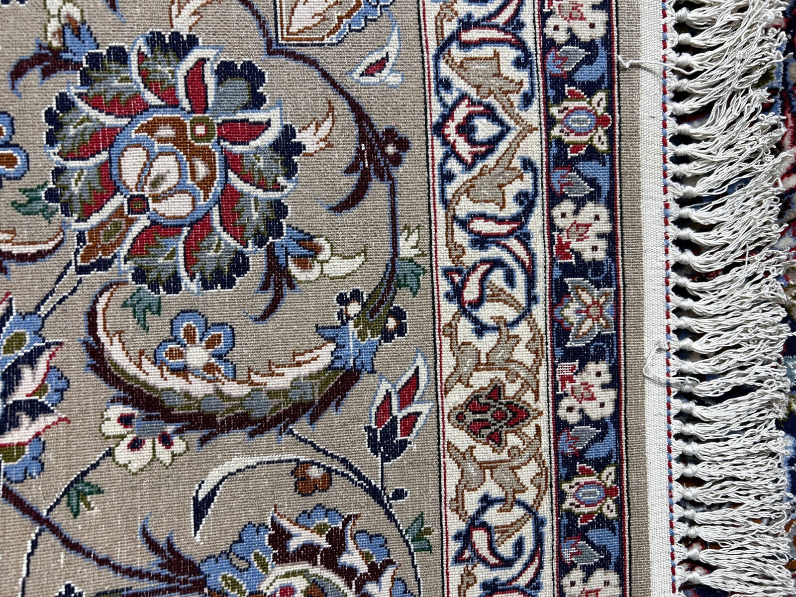  8'6"x12'1'' Very Fine Silk & Wool Isfahane Area Rug - Area Carpet