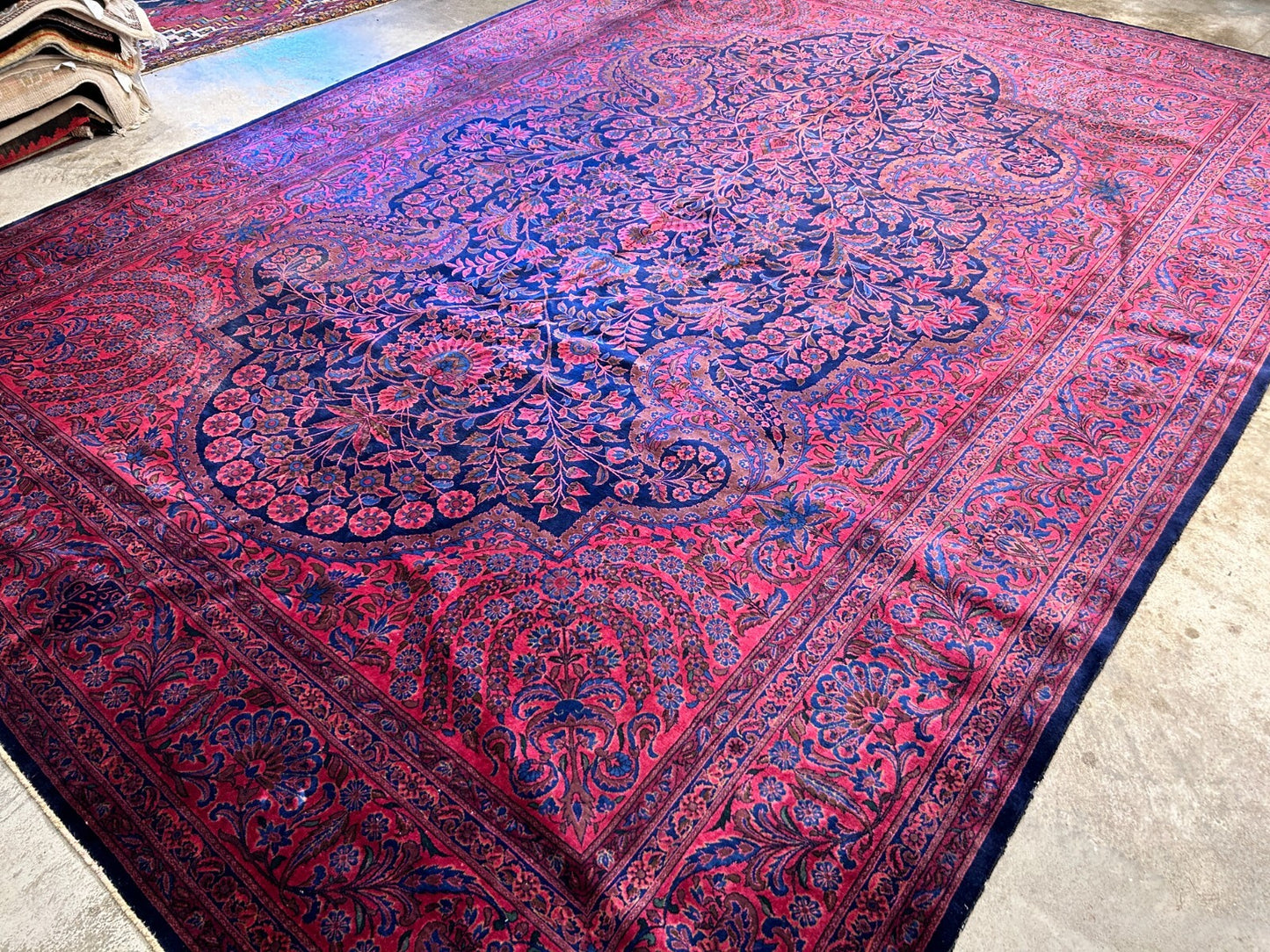 Collector Antique 8'6"x12' Extra Fine Hand-Knotted Wool Kashane Rug