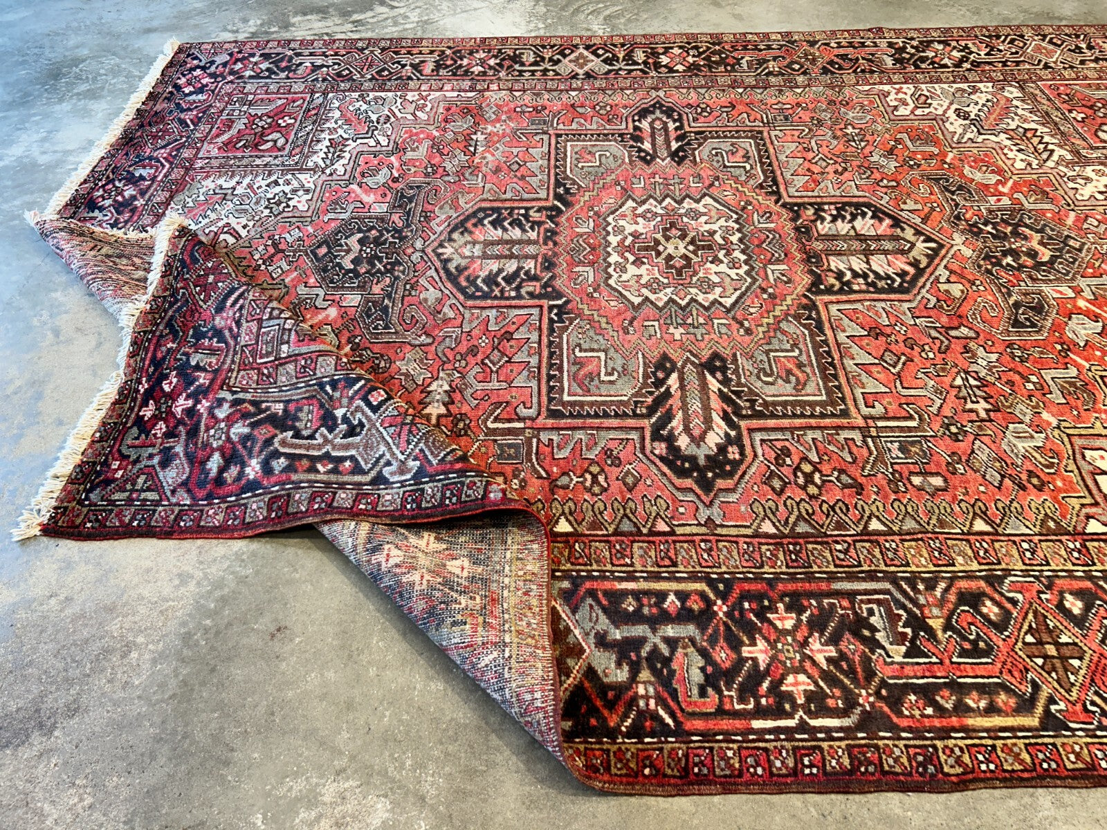 8'10"x11'8" Hand-Knotted 100% Wool Pile Herize Rug