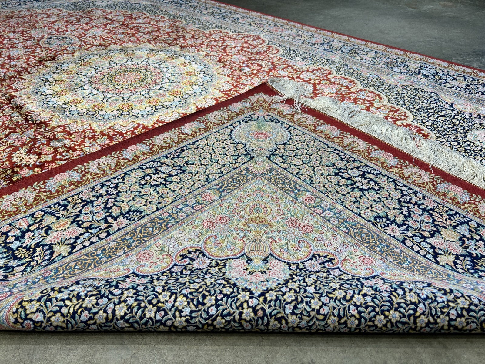 6'5"x9'10" Exquisite Hand-Knotted 100% Silk Qume Rug