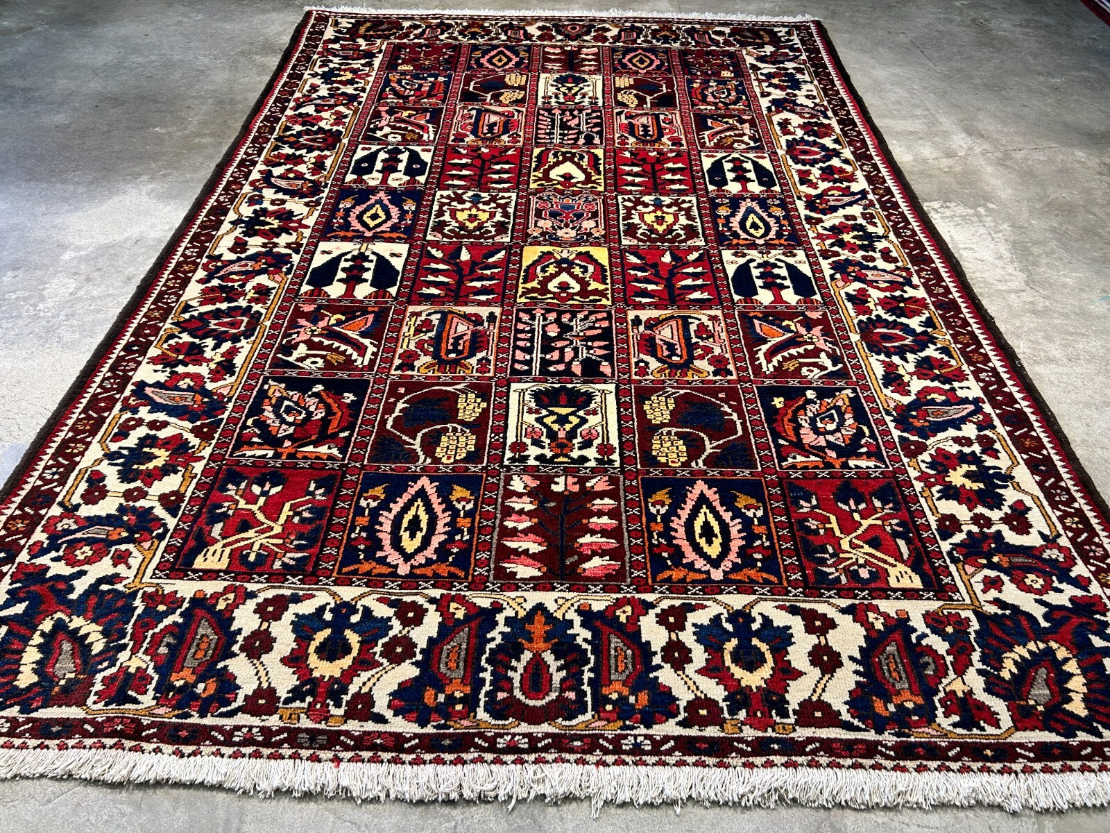 6'10"x10'1" Hand-Knotted 100% Lamb Wool Bakhtiarie Carpet - Area Rug