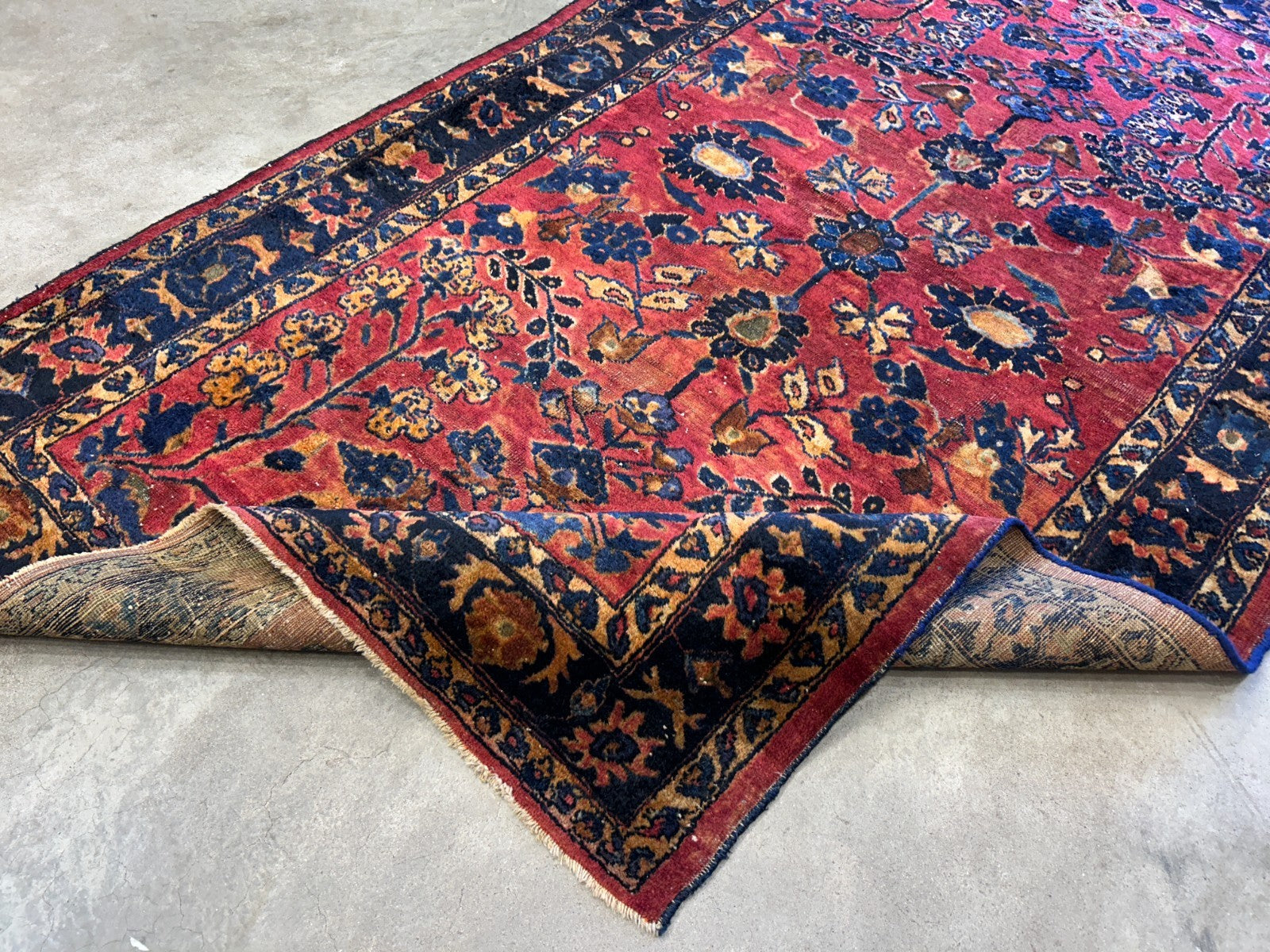 4'10"x6'6" Antique Hand-Knotted 100% Wool Pile Sarouke Area Rug - Carpet