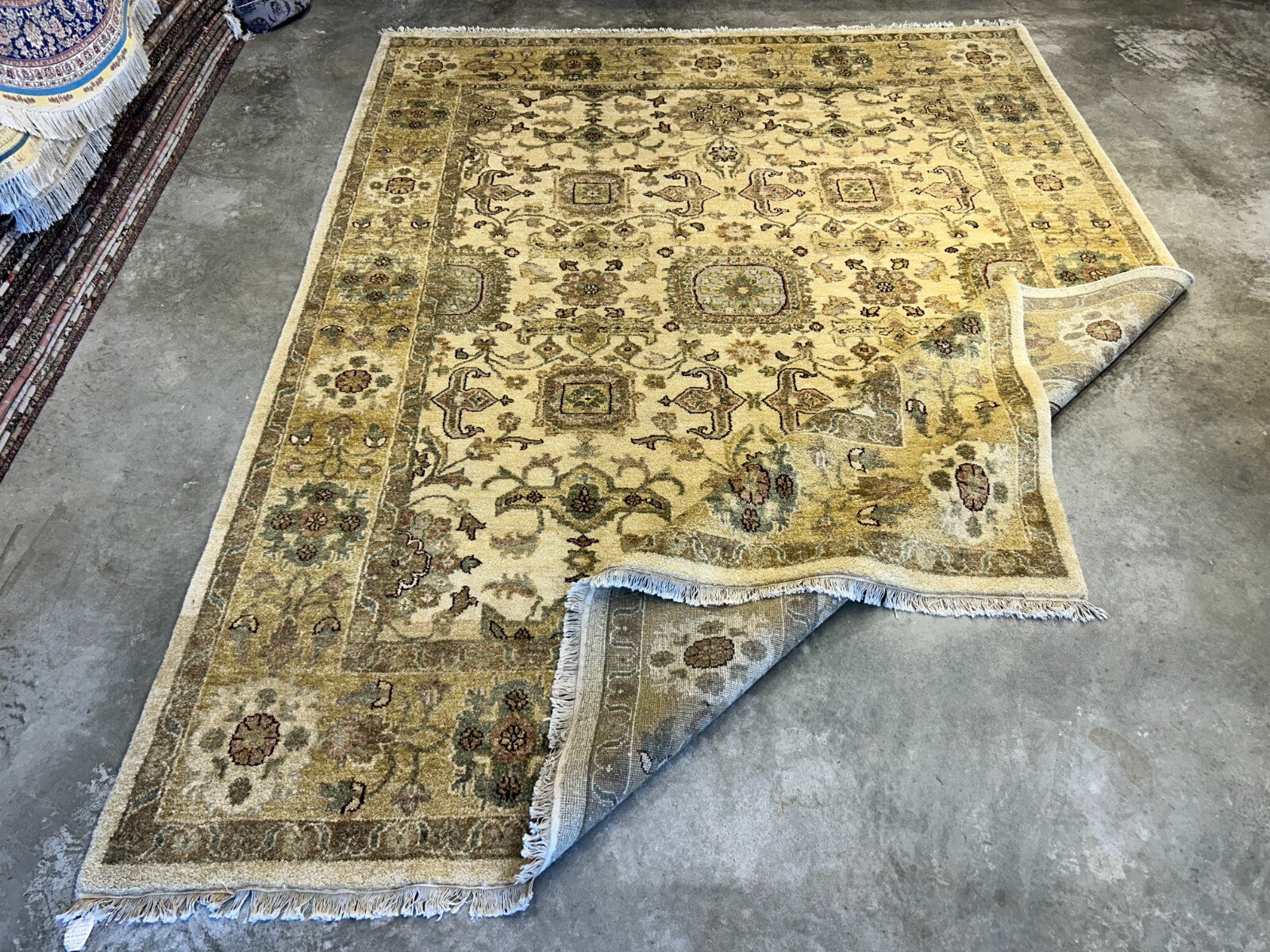 9'x12' Hand-Knotted 100% Wool Pile Oriental Rug