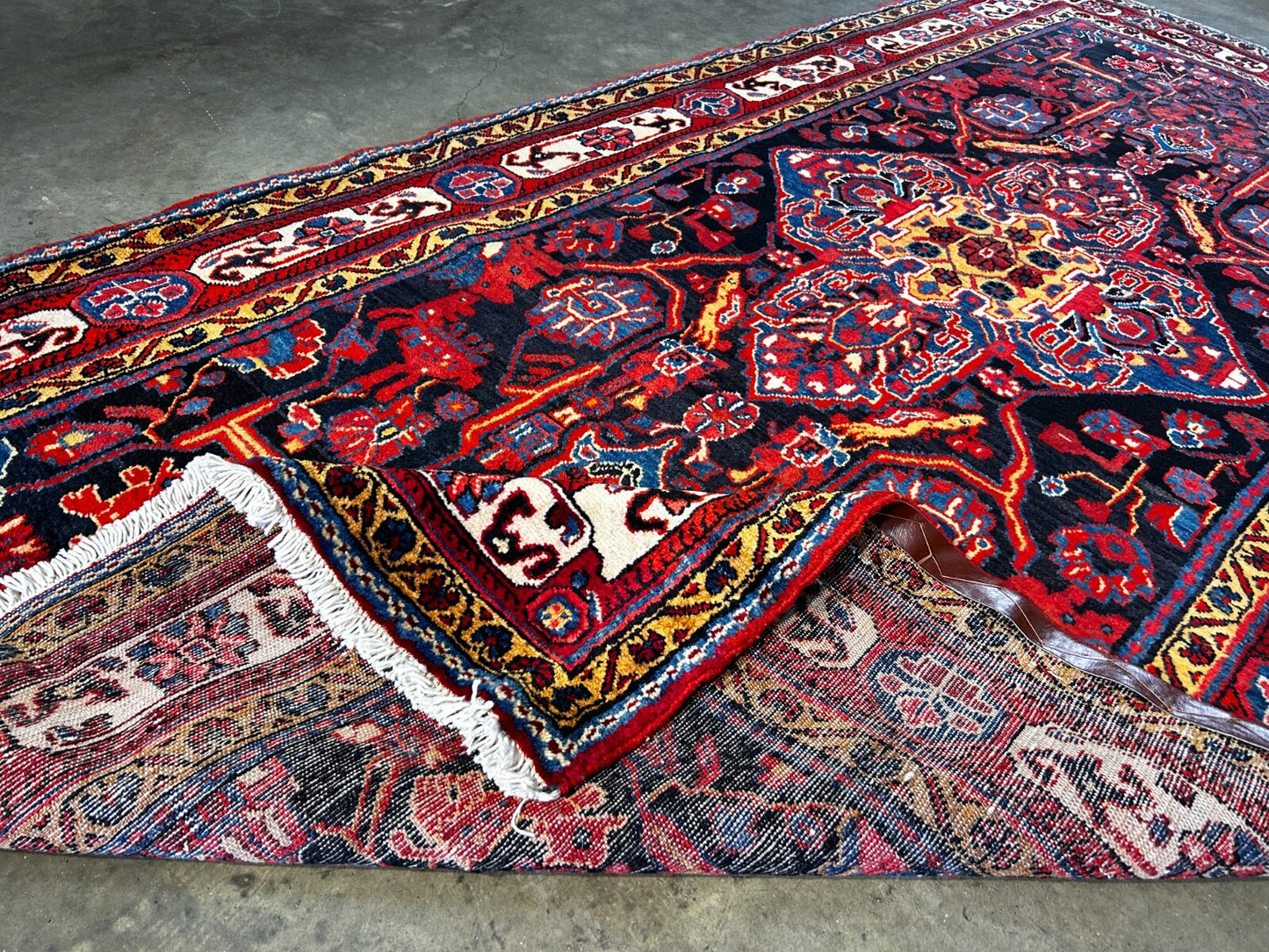 5'0" x 9'5'' Hand-Knotted 100% Lamb Wool Pile Nahavande Area Rug