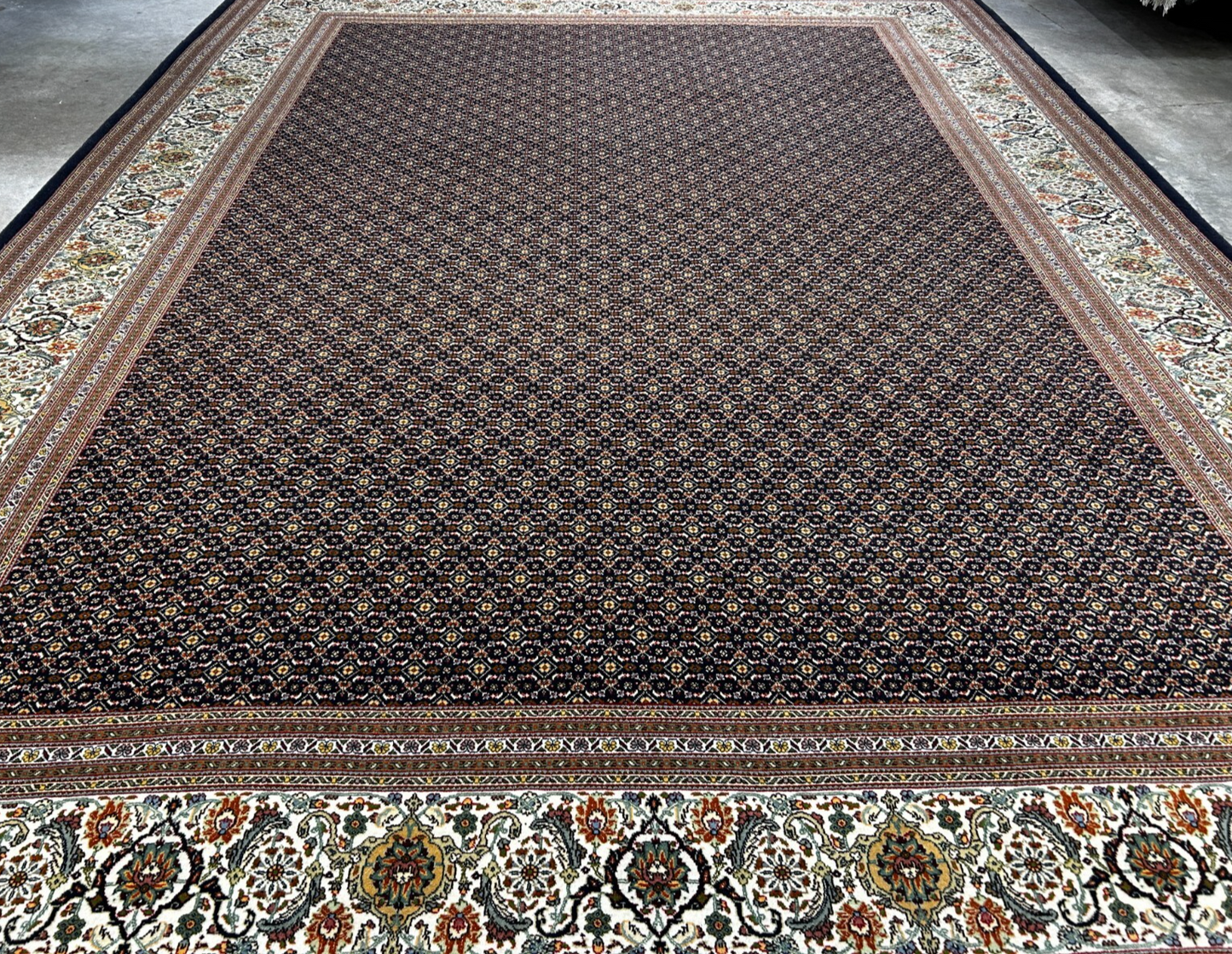 8'4"x11'2" Fine Hand-Knotted 100% Wool Pile Tabrize Fish Style Rug - Carpet