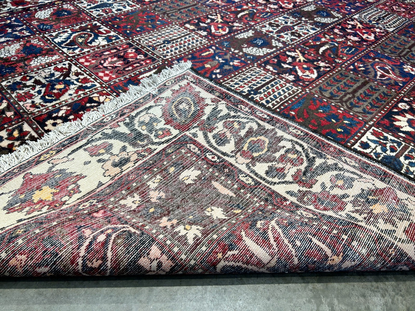 7'2"x10'2" Hand-Knotted 100% Lamb Wool Bakhtiarie Carpet - Area Rug