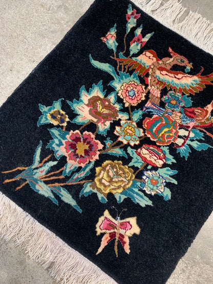 1'7"x1'9" Fine Hand-Knotted 100% Wool Pile Pictorial Tabrize Rug