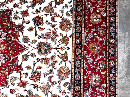 8'3"x11'7'' Very Fine Hand-Knotted Silk & Wool Tabrize Area Rug - Area Carpet