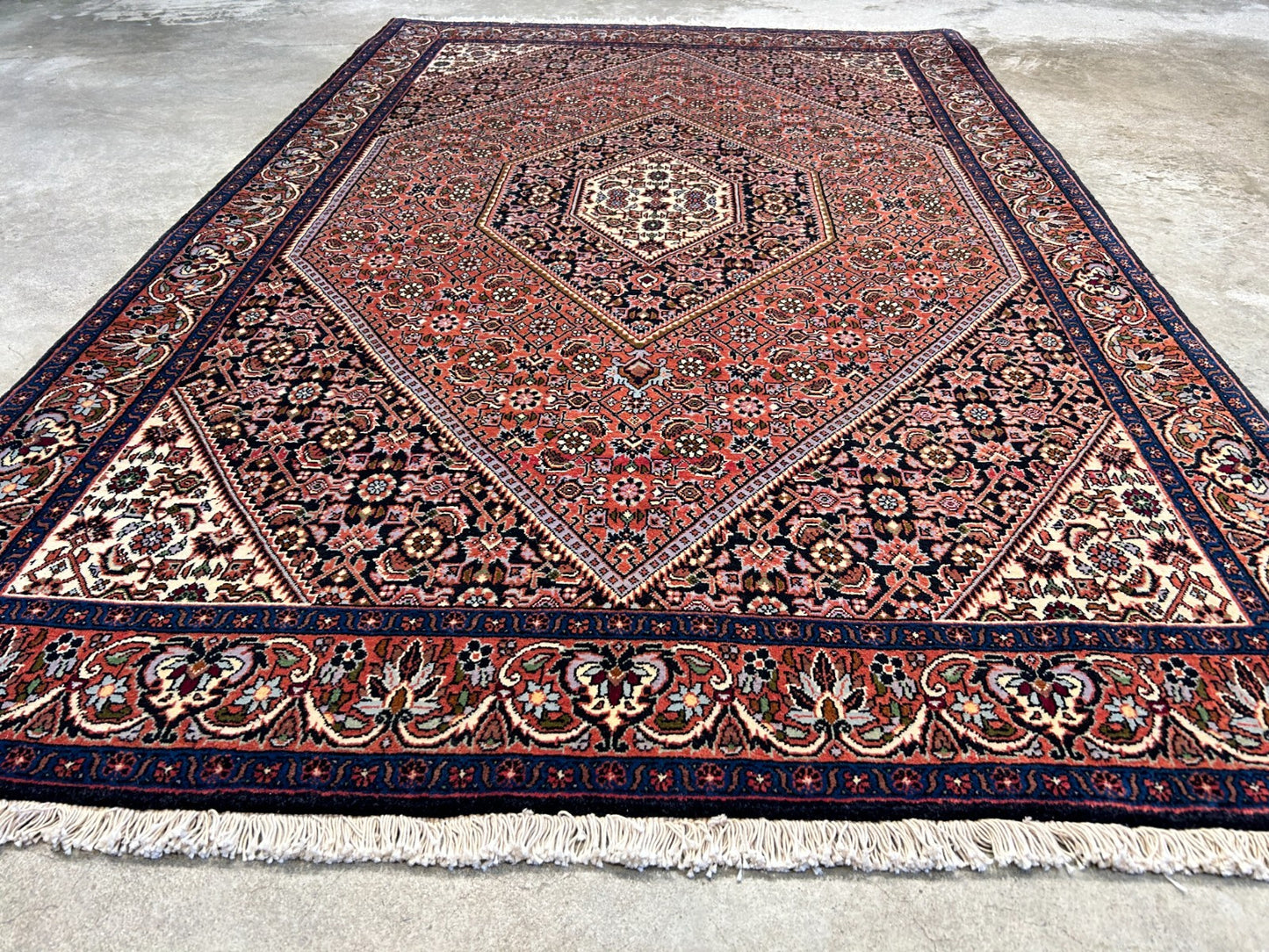 3'7"x5'8" Hand-Knotted 100% Wool Pile Persiane Bijare Rug