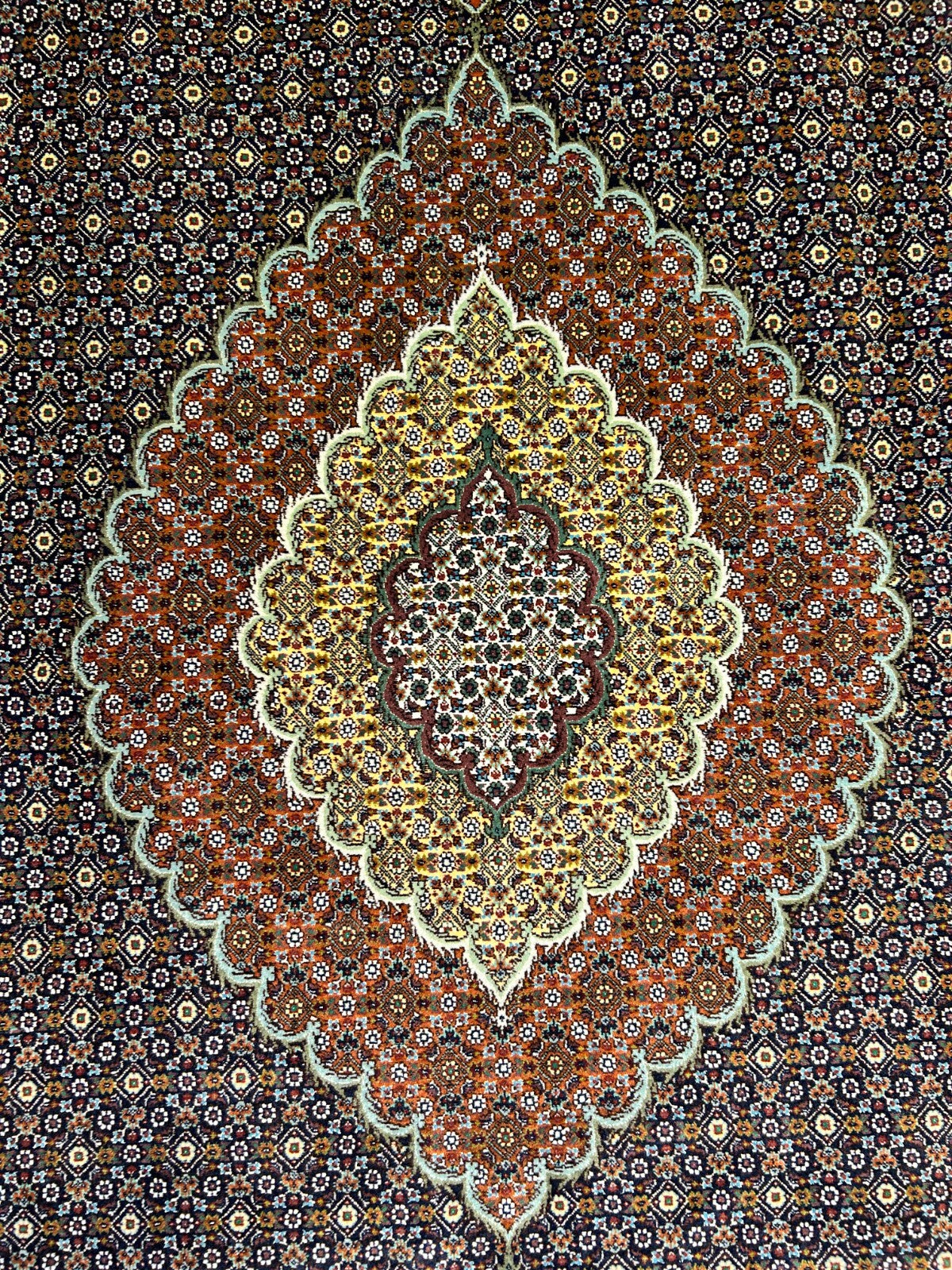 6'8"x10'3" Fine Hand-Knotted Wool & Silk Blend Tabrize Mahi Carpet - Area Rug