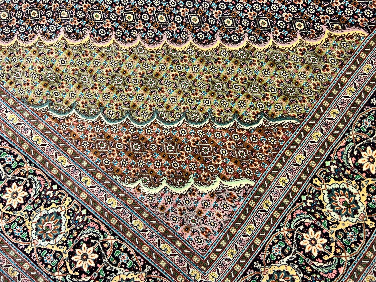 6'7"x9'9" Fine Hand-Knotted Wool & Silk Blend Tabrize Mahi Carpet - Area Rug