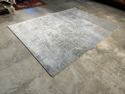 5'8"x7'10'' Hand-Knotted Wool & Silk  Pile Modern Area Rug - Carpet