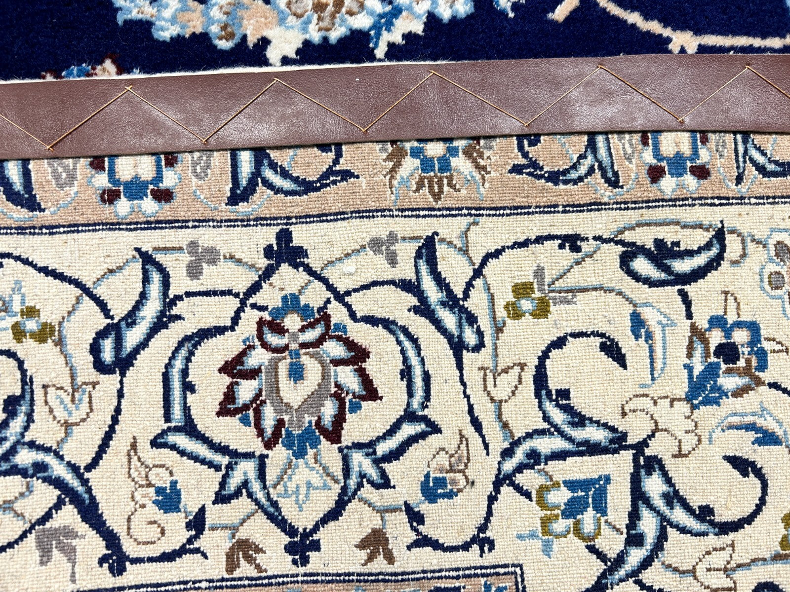 6'5"x10'1" Hand-Knotted Silk & Wool Blend Carpet - Naine Area Rug