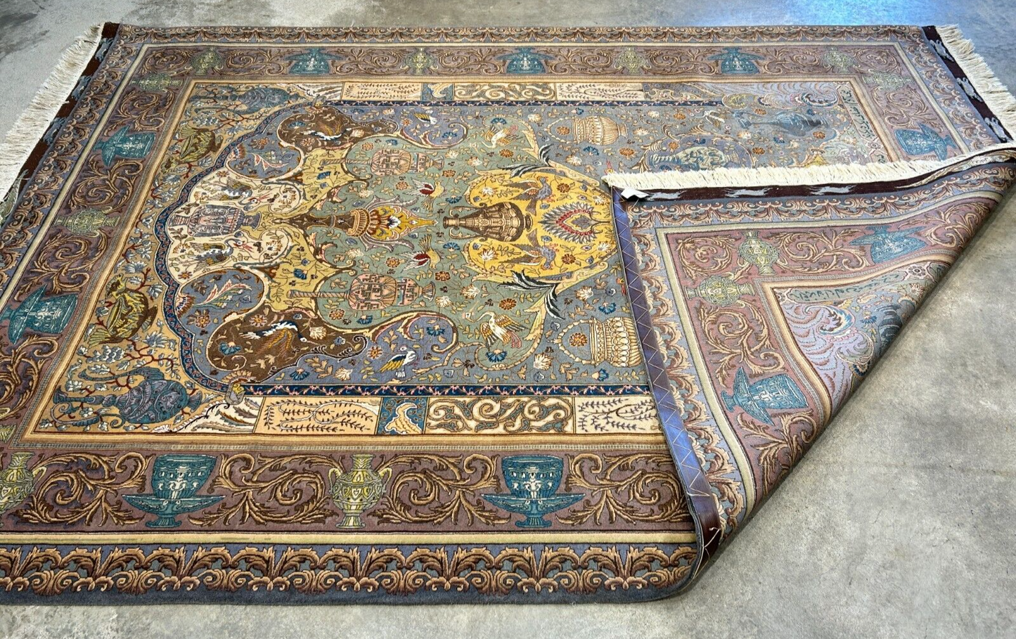 Exquisite 5'10"x8'3" Hand-Knotted Wool & Silk Blend Tabrize Area Rug - Carpet