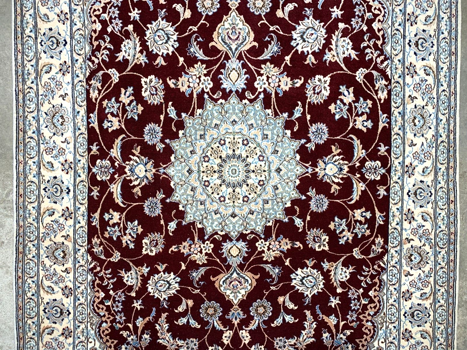 4'1"x6'4" Fine Hand-Knotted Wool & Silk Blend Naine Carpet - Area Rug