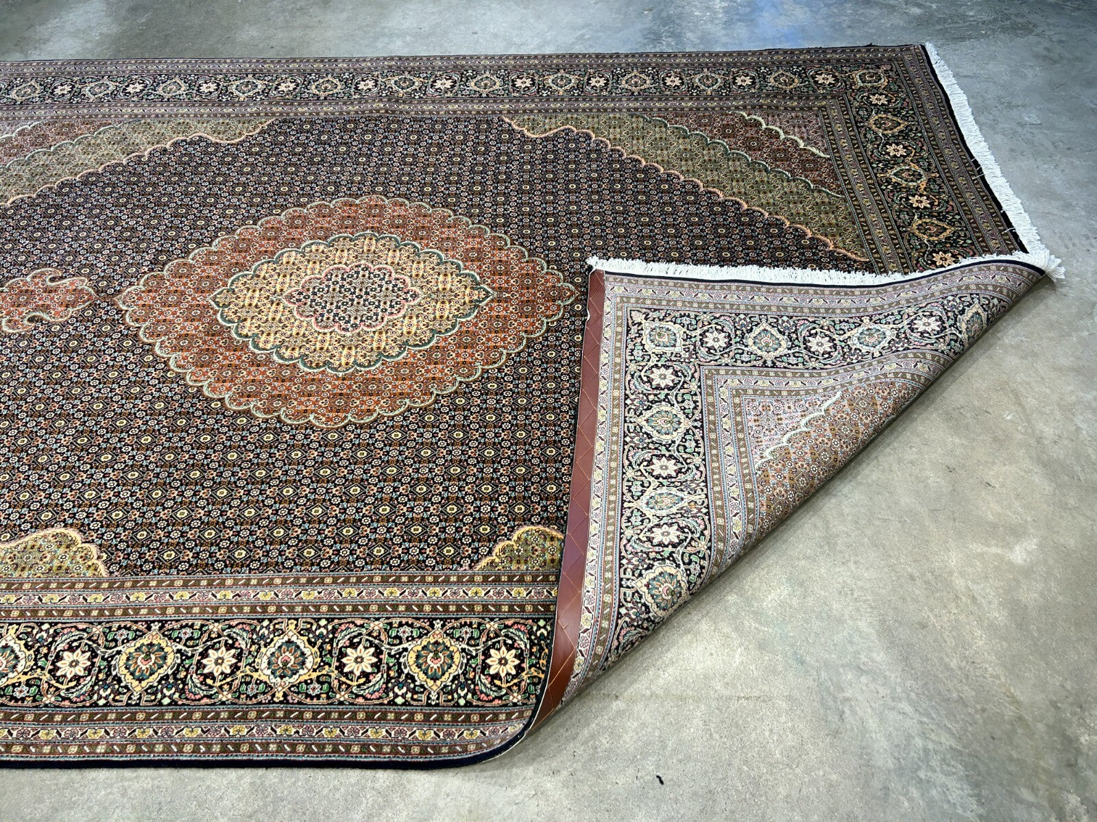 6'7"x9'9" Fine Hand-Knotted Wool & Silk Blend Tabrize Mahi Carpet - Area Rug