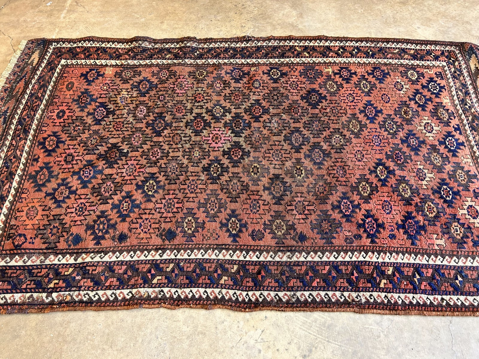 3'5"x5'9" Antique Hand-Knotted 100% Wool Senneh Area Rug - Carpet