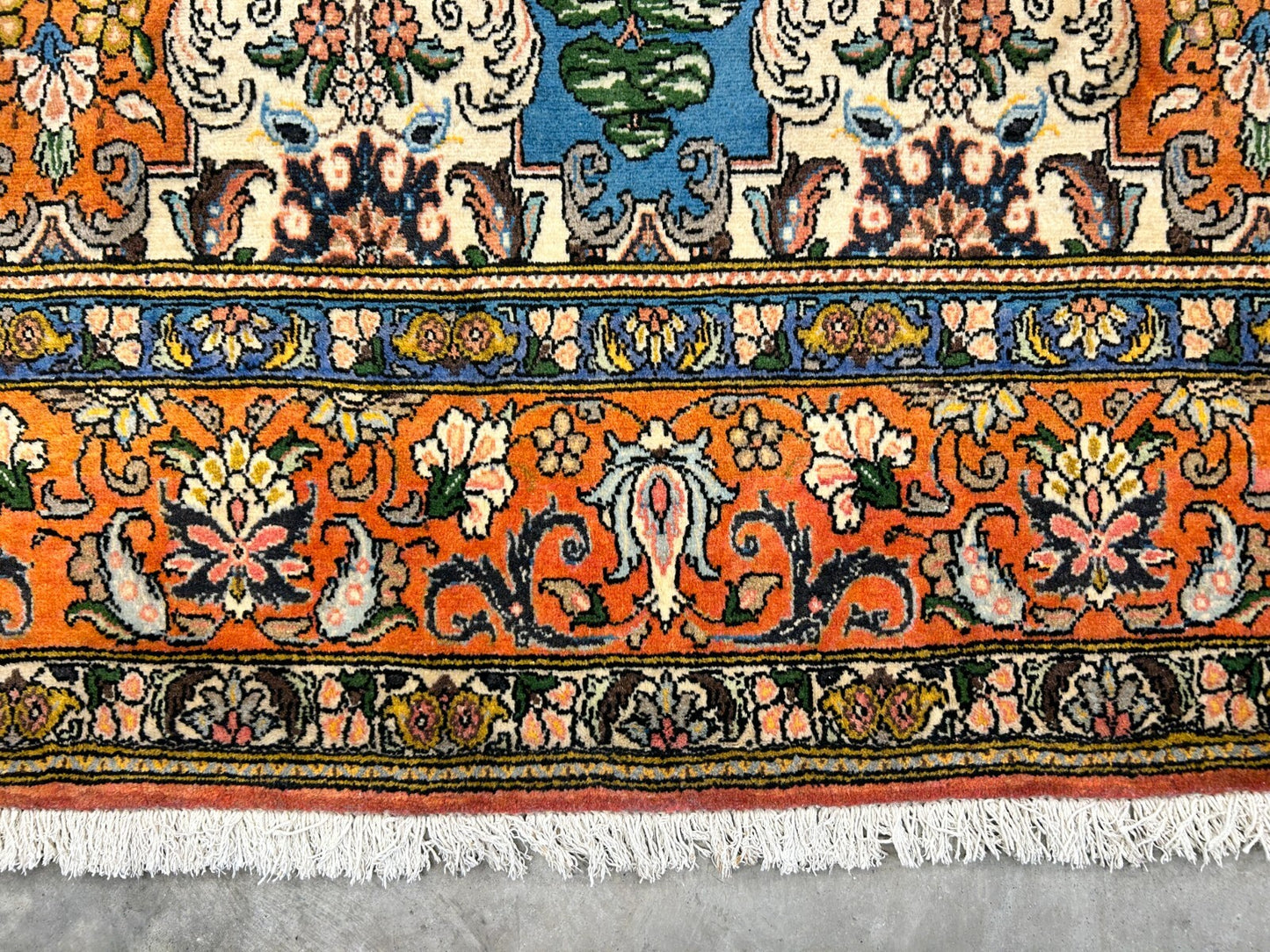 6'7"x10'5" Hand-Knotted 100% Lamb Wool Bakhtiarie Carpet - Area Rug