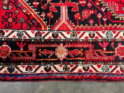 4'10" x 10'0" Hand-Knotted 100% Wool Pile Nahavande Area Rug - Carpet