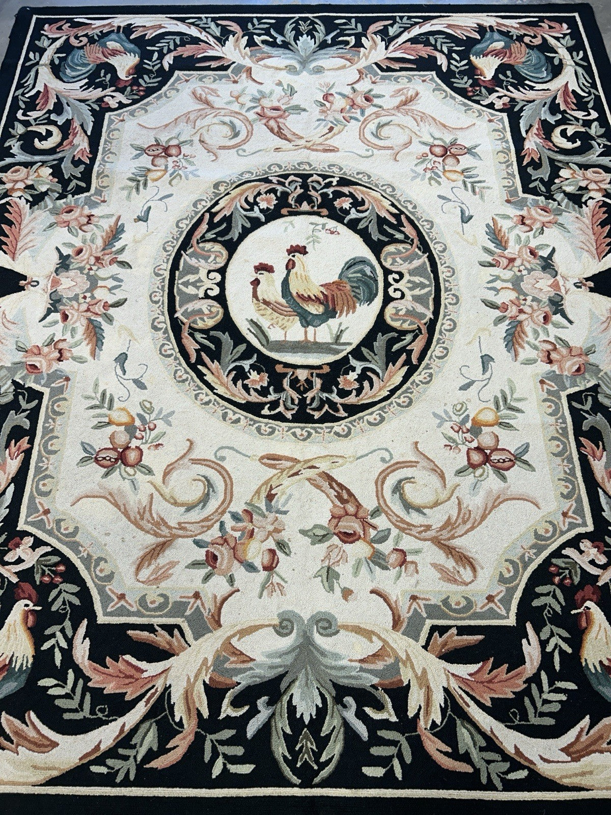 7’10”x9’6” Hand-Tufted 100% Wool Safavieh Area Rug - Carpet