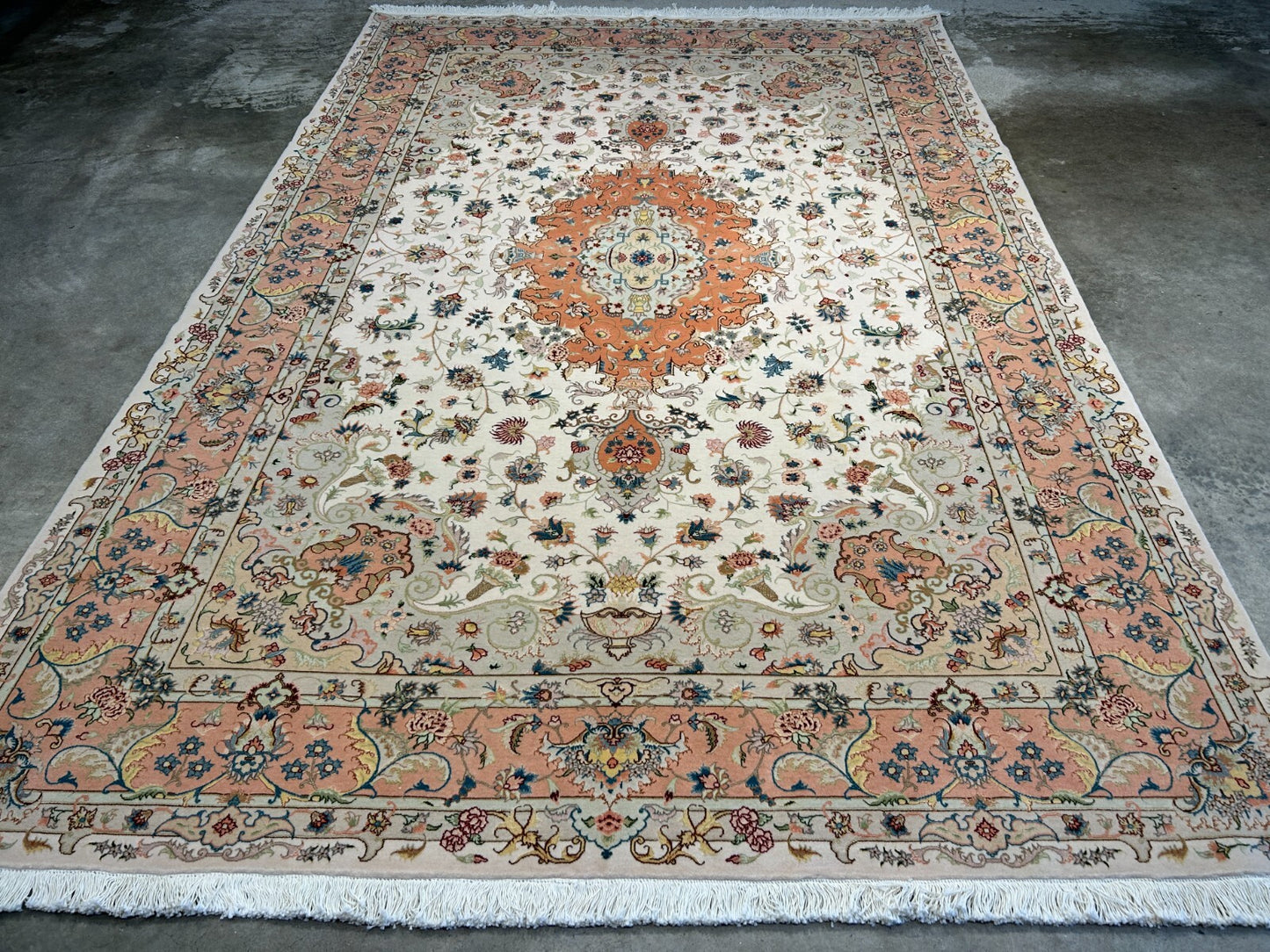 6'7"x9'10" Extra-Fine Hand-Knotted Wool & Silk Blend Tabrize Carpet - Area Rug