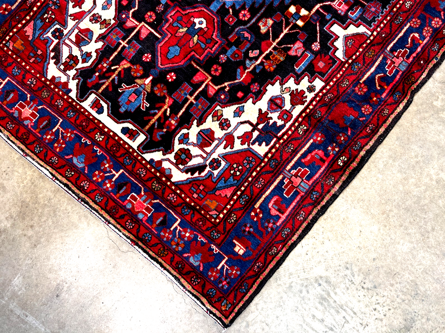 5'8" x 10'11" Hand-Knotted 100% Lamb Wool Pile Hamadane Area Rug - Carpet